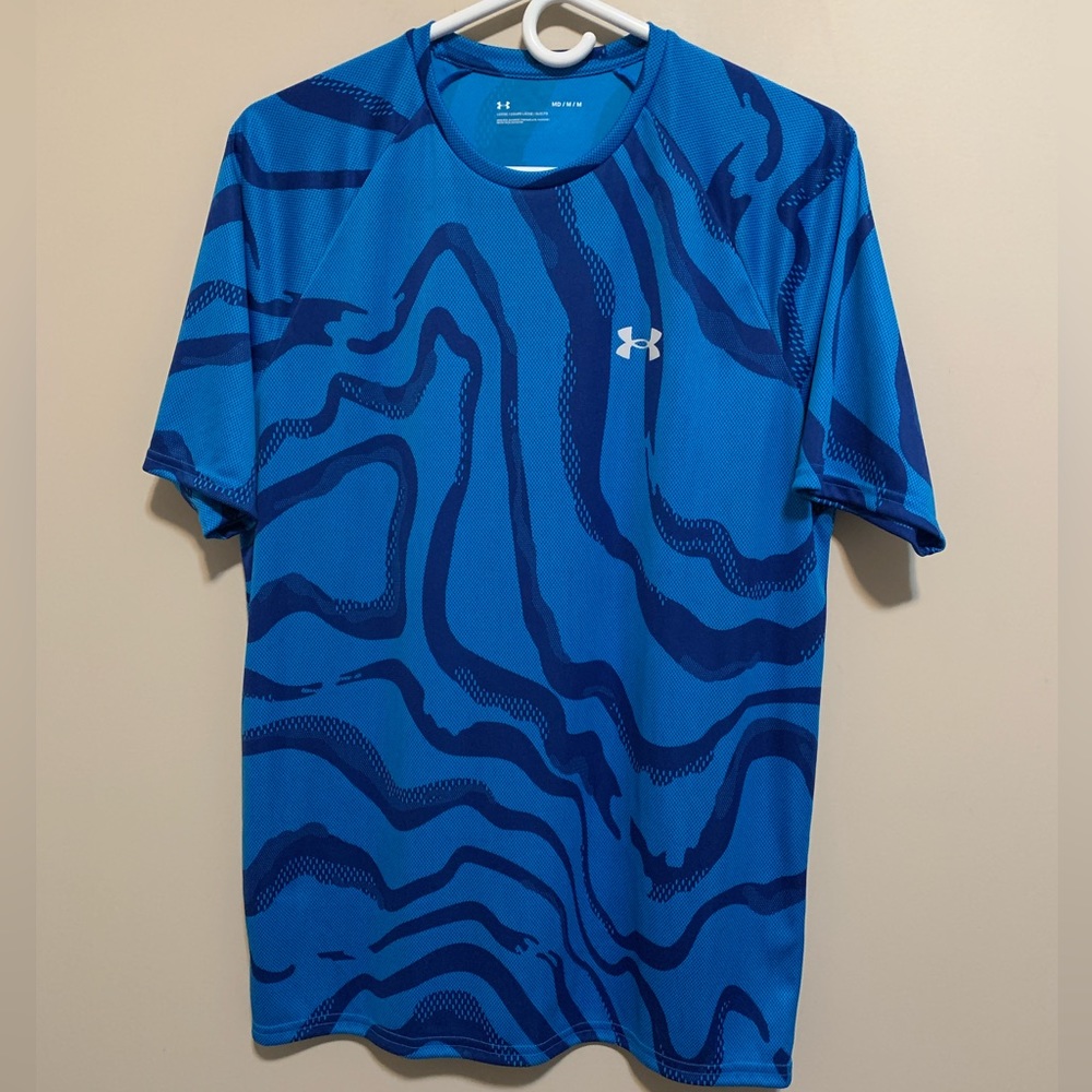 Under Armour Loose Fit Tee, size M